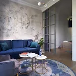 Sun & By Oneapartments Premium Apartment *
