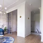 Sun & By Oneapartments Premium Apartment